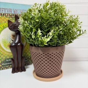The Delta Planter, Indoor Flower Pot, Tabletop Planter, Lattice Pattern